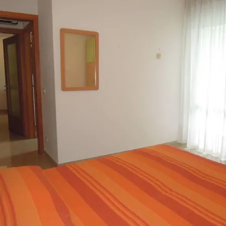 Bright Flat Near The - Beahost Apartment