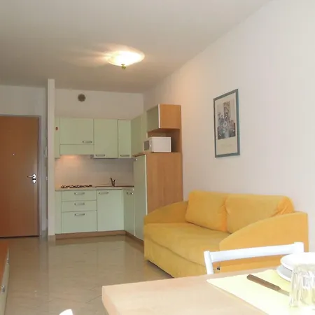 Apartman Bright Flat Near The - Beahost Bibione