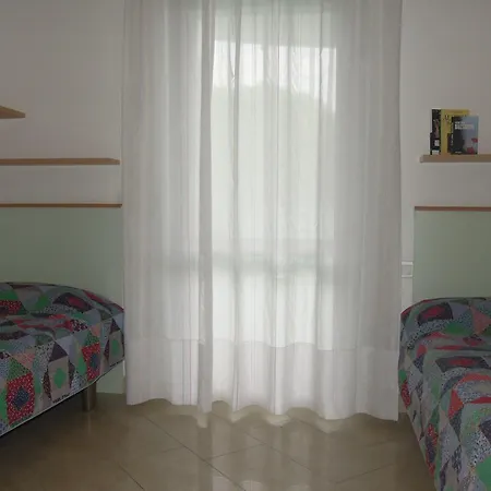 Bright Flat Near The - Beahost